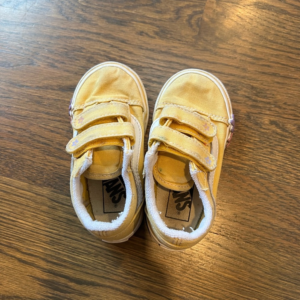 Vans Kids Sneakers in Sunny Yellow